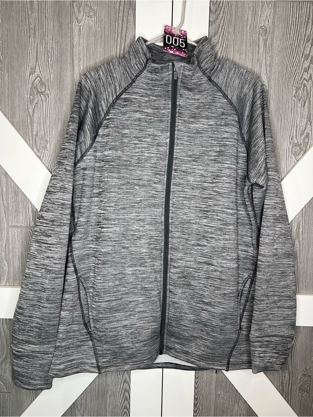005. Xersion Gray Full-Zip Women's Active Jacket Large